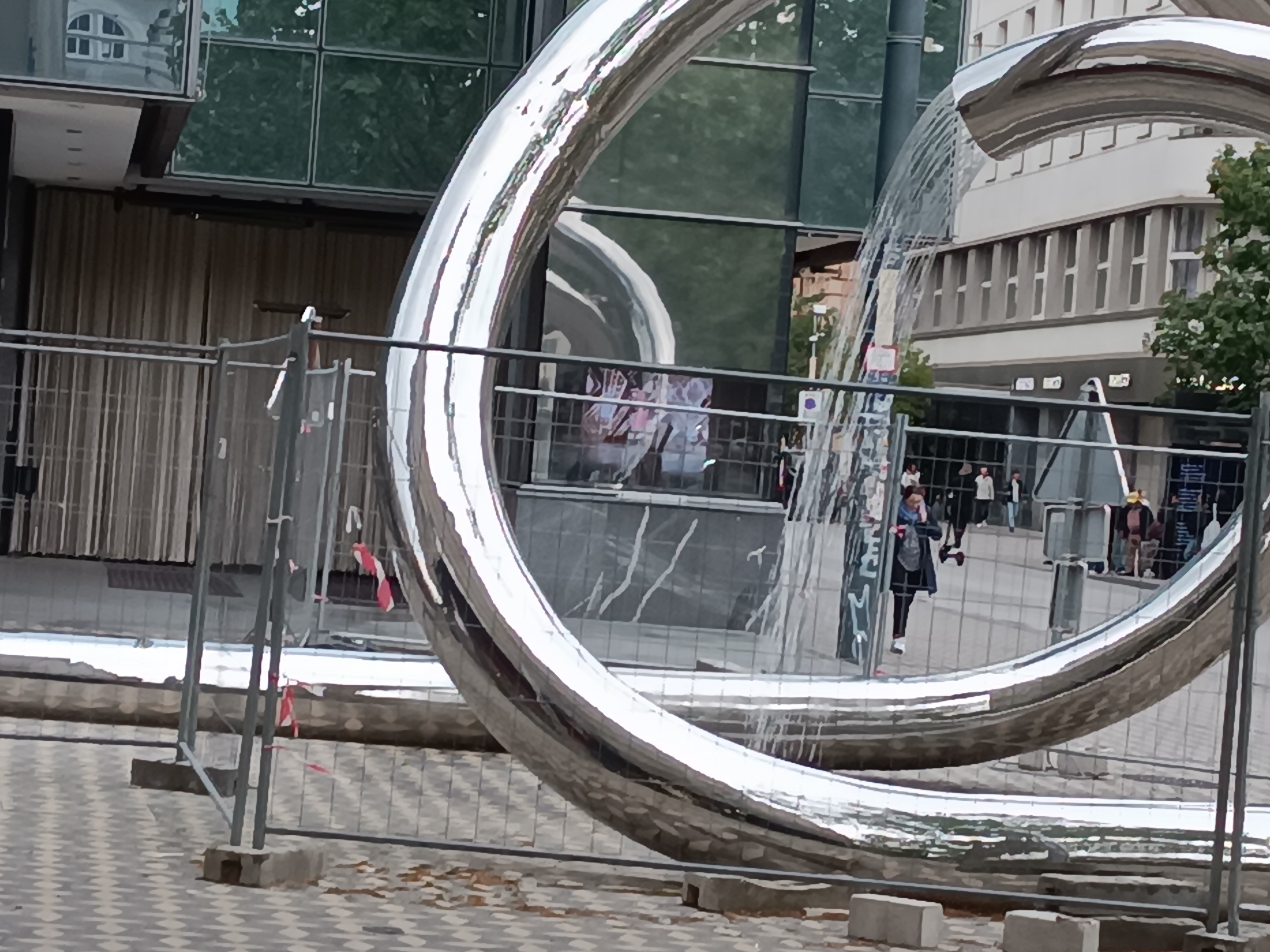 Prvi ulični tuš v Ljubljani