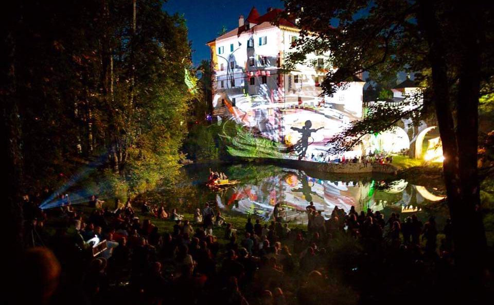 Plavajoči grad 2020